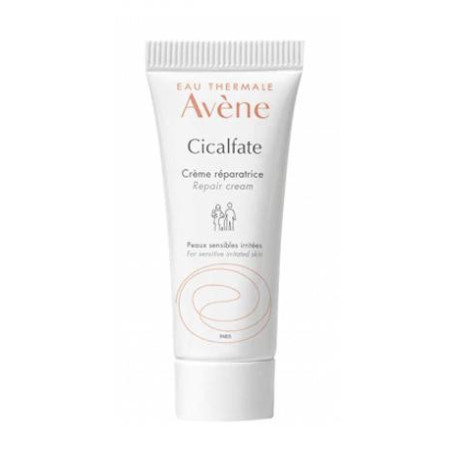 EAU THERMALE AVENE CICALFATE + CREMA RISTRUTTURANTE PROTETTIVA 100 ML